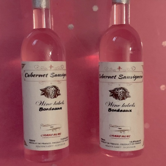 NEW! Wine / Champagne Bottle Novelty Earrings - Picture 2 of 5